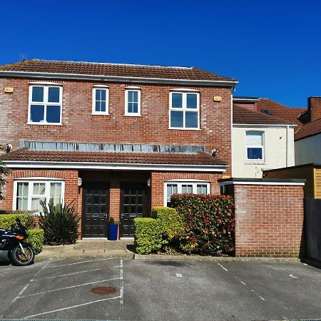 Poseidon Friends Lägenhet Bournemouth Exteriör bild